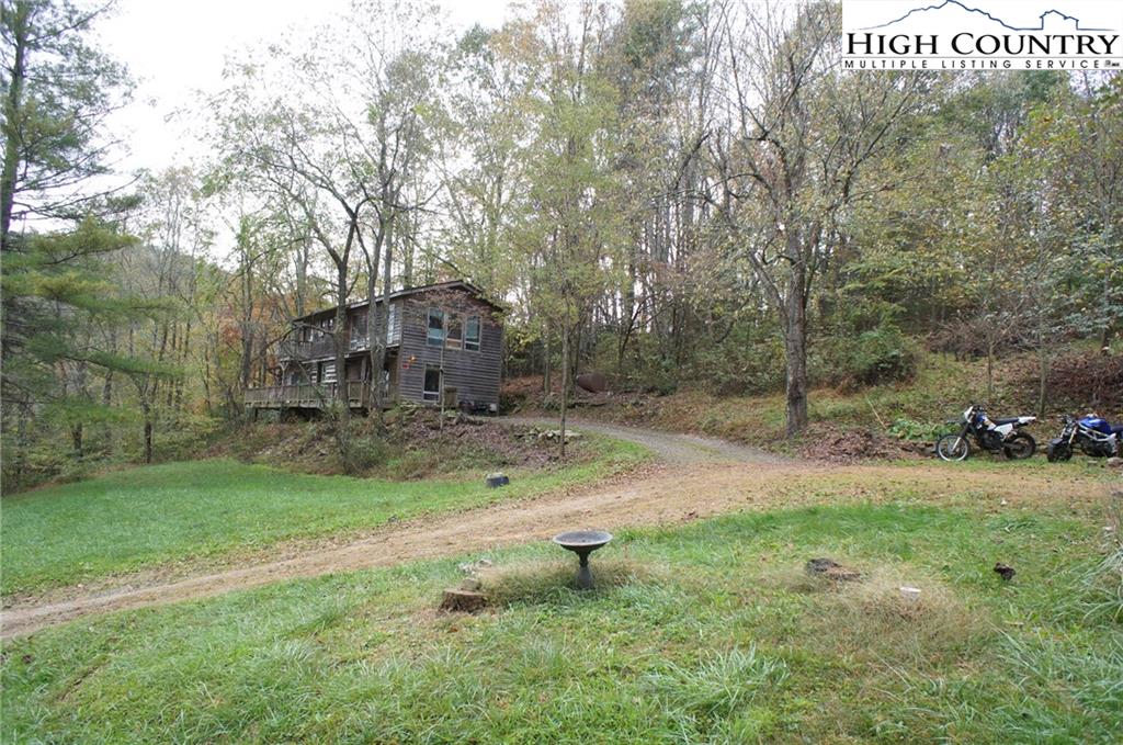 149 River Bend Road Sugar Grove, NC 28679 - Photo 2 of 31 Gallery Image 2