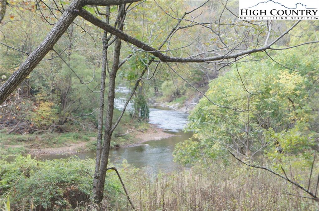 149 River Bend Road Sugar Grove, NC 28679 - Photo 26 of 31 Gallery Image 26