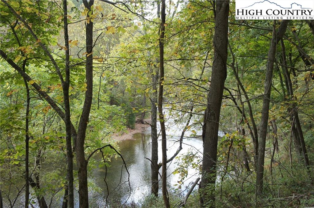149 River Bend Road Sugar Grove, NC 28679 - Photo 27 of 31 Gallery Image 27