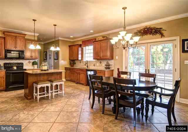 211 South Fileys Road Dillsburg, PA 17019 - Photo 3 of 25 Gallery Image 3