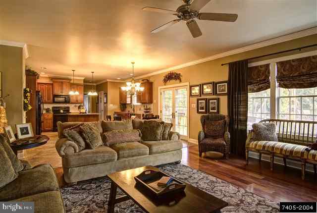 211 South Fileys Road Dillsburg, PA 17019 - Photo 5 of 25 Gallery Image 5