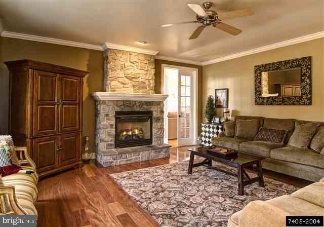 211 South Fileys Road Dillsburg, PA 17019 - Photo 6 of 25 Gallery Image 6