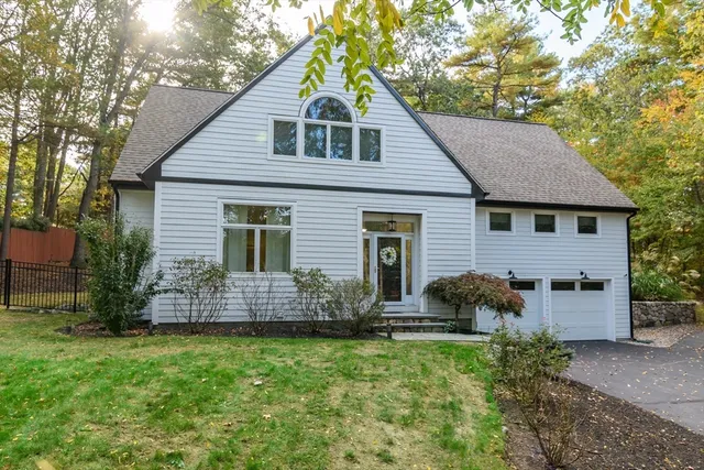 $1,375,000 | 8 Frost Street, Natick, MA 01760