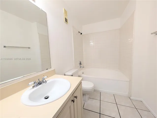 $1,850 | 15067 Southwest 103rd Terrace, Unit 14205, Miami, FL 33196