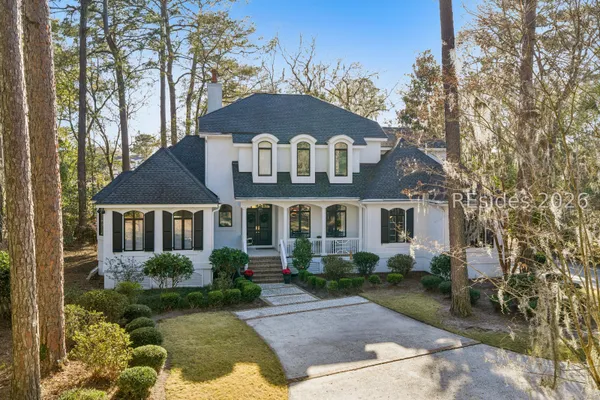$1,295,000 | 7 Oakley Court, Bluffton, SC 29910