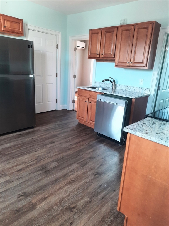 422 Washington Street, Unit 2 Whitman, MA 02382 - Photo 3 of 7