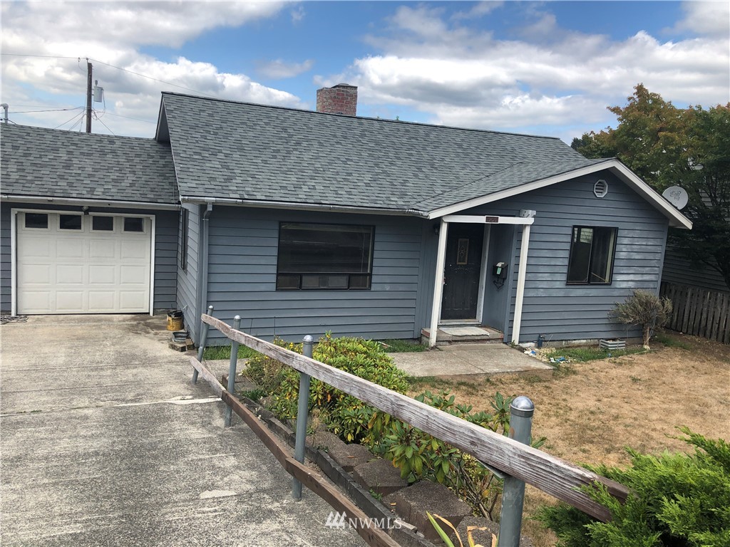 427 Windsor Way Northeast Renton, WA 98056 - Photo 1 of 11