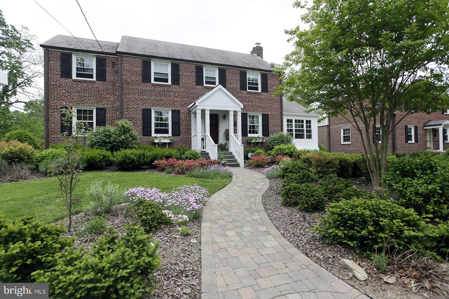 9603 Sutherland Road Silver Spring, MD 20901 - Photo 1 of 30 Exterior (Front)