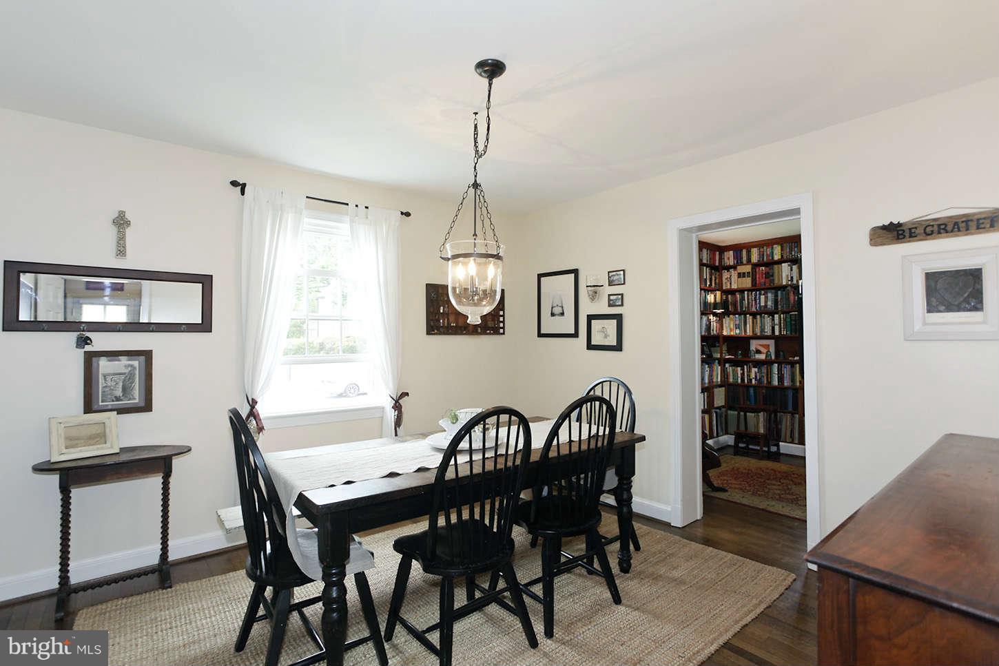 9603 Sutherland Road Silver Spring, MD 20901 - Photo 10 of 30 Dining Room