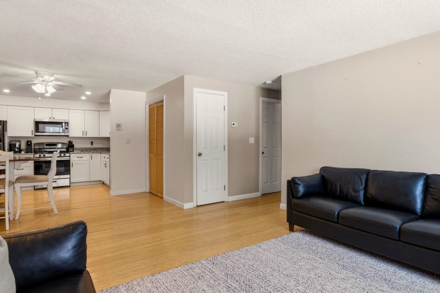 50 Brookside Drive, Unit F2 Exeter, NH 03833 - Photo 10 of 21