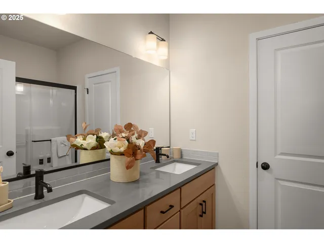 $449,500 | 3562 Southeast Brookwood Avenue, Hillsboro, OR 97123