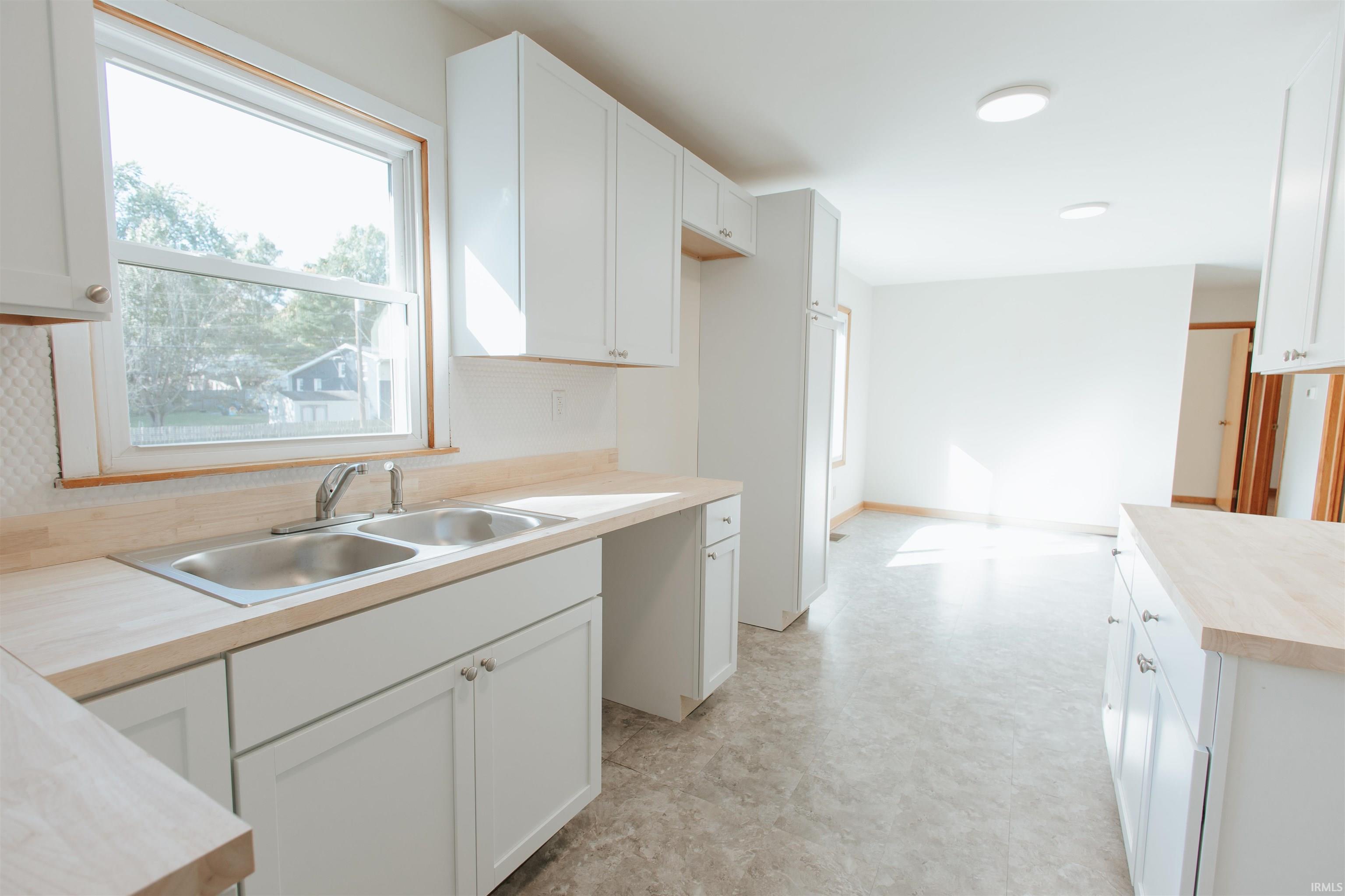 919 Sharon Road Newburgh, IN 47630 - Photo 12 of 36 Gallery Image 12