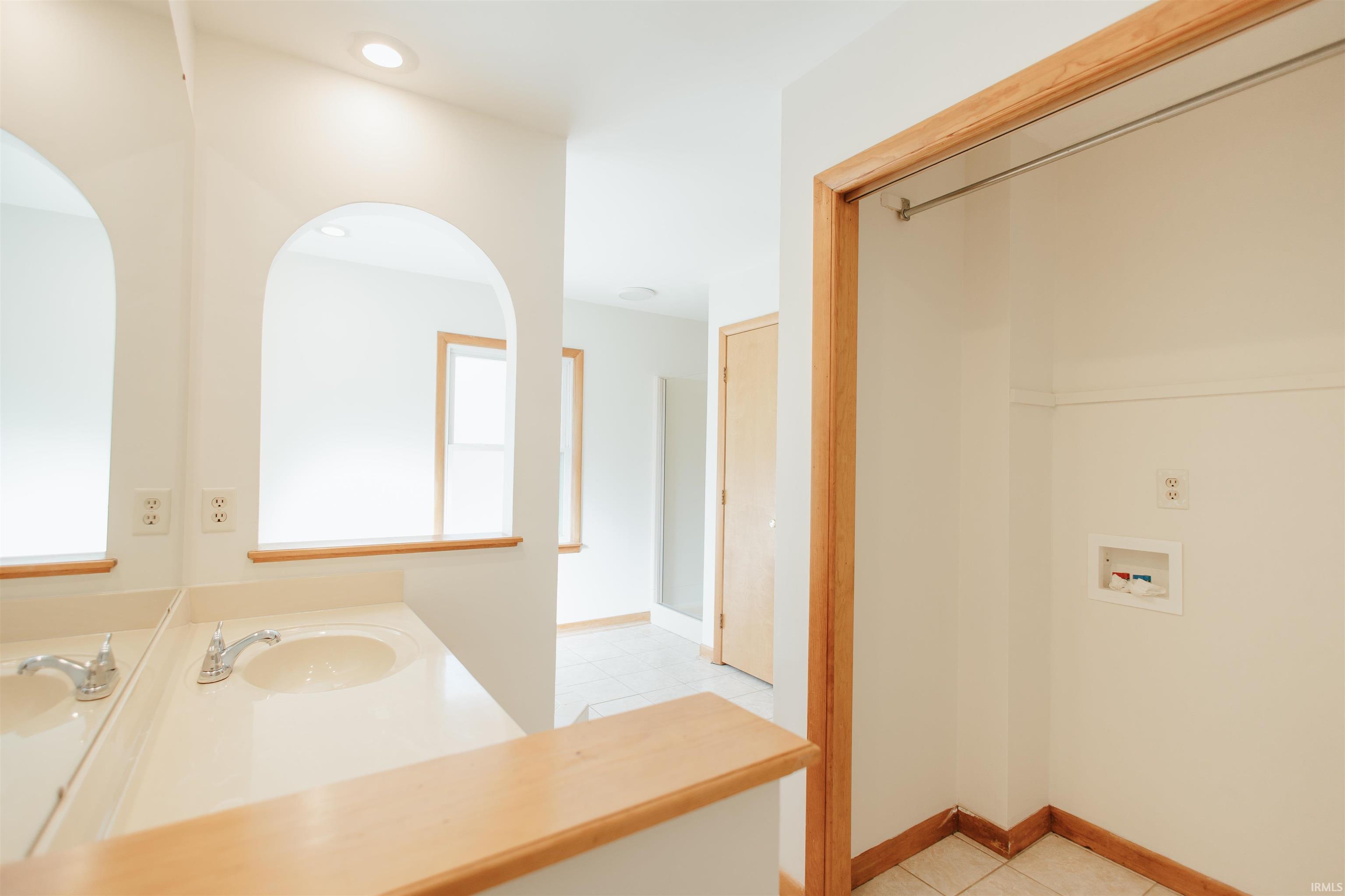 919 Sharon Road Newburgh, IN 47630 - Photo 19 of 36 Gallery Image 19