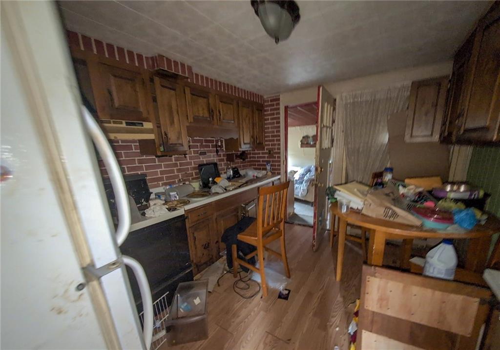 103 Maple Street Rices Landing, PA 15357 - Photo 7 of 11 a very nice looking room with many windows