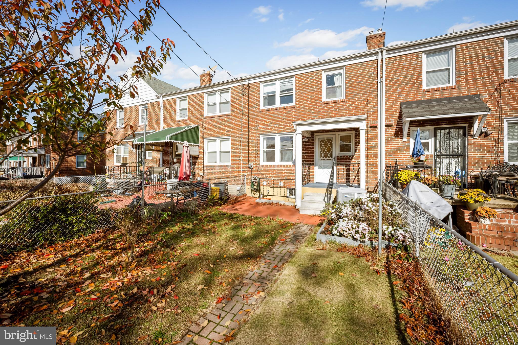 1027 Evesham Avenue Baltimore, MD 21212 - Photo 32 of 39