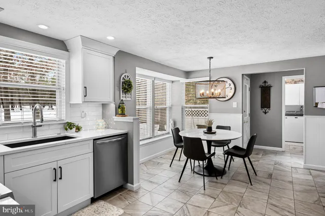 $515,000 | 39 Lady Diana Circle, Marlton, NJ 08053