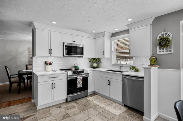 $515,000 | 39 Lady Diana Circle, Marlton, NJ 08053