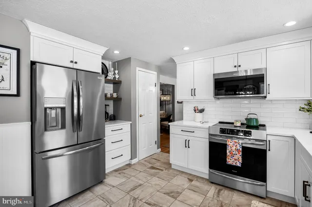 $515,000 | 39 Lady Diana Circle, Marlton, NJ 08053