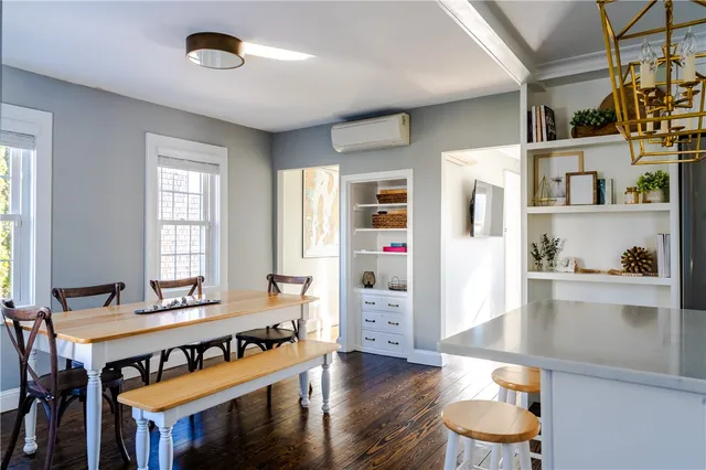 $3,900 | 34 Stockholm Street, Newport, RI 02840