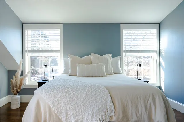 $3,900 | 34 Stockholm Street, Newport, RI 02840