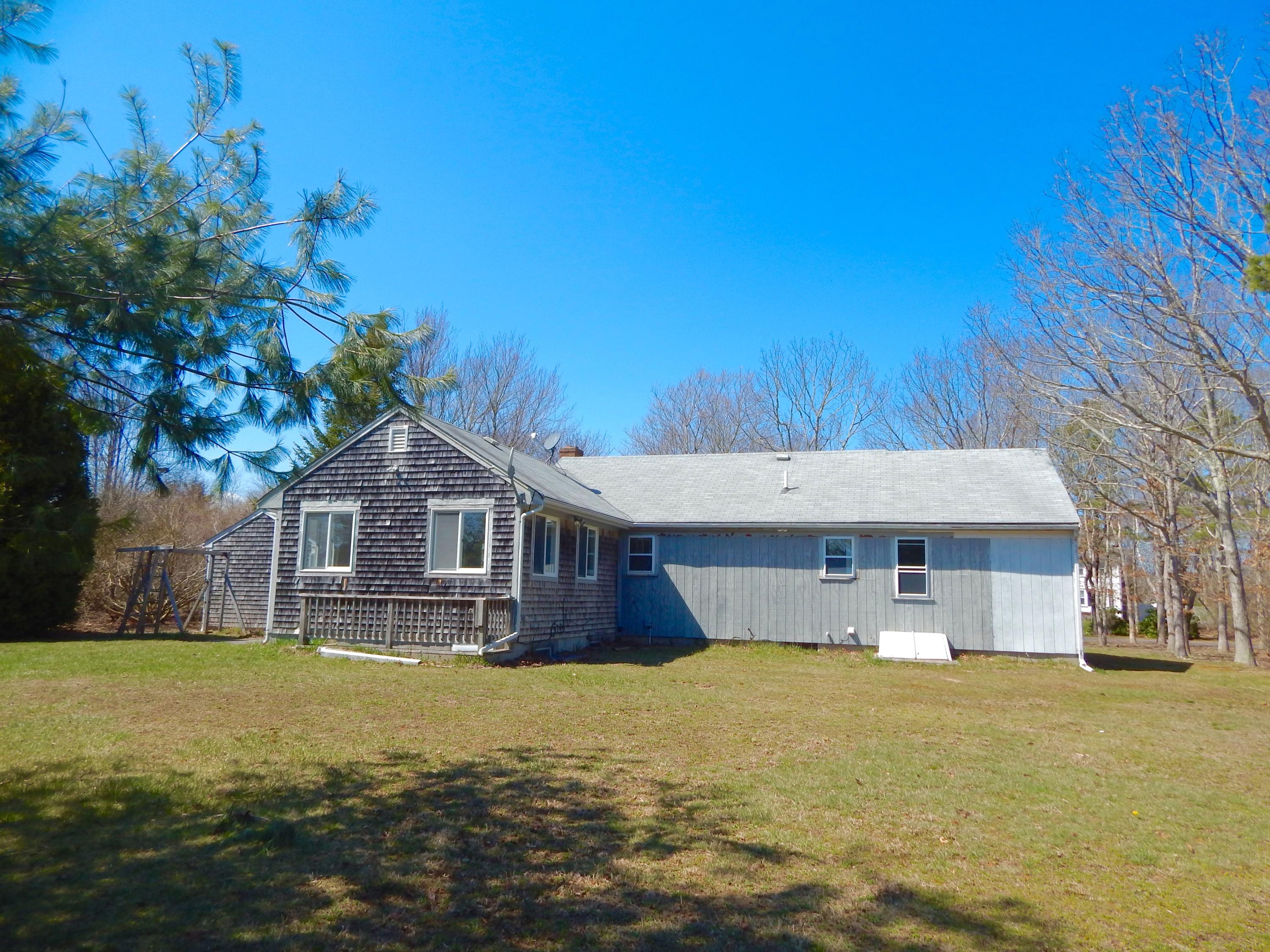 44 Windsor Road Sandwich, MA 02563 - Photo 7 of 11 DSCN1893