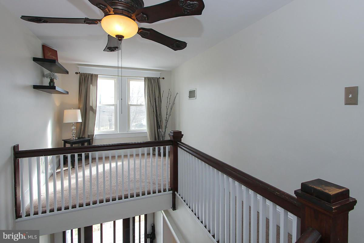 27404 Ridge Road Damascus, MD 20872 - Photo 18 of 27 Interior (General)