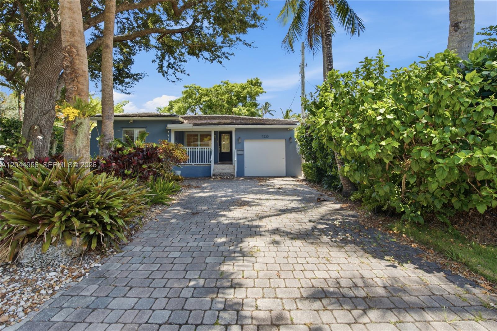 7220 Southwest 53rd Court Miami, FL 33143 - Photo 1 of 24