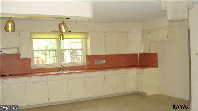 4745 Bull Road Dover, PA 17315 - Photo 16 of 35 Gallery Image 16