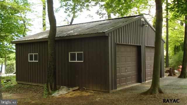 4745 Bull Road Dover, PA 17315 - Photo 9 of 35 Gallery Image 9