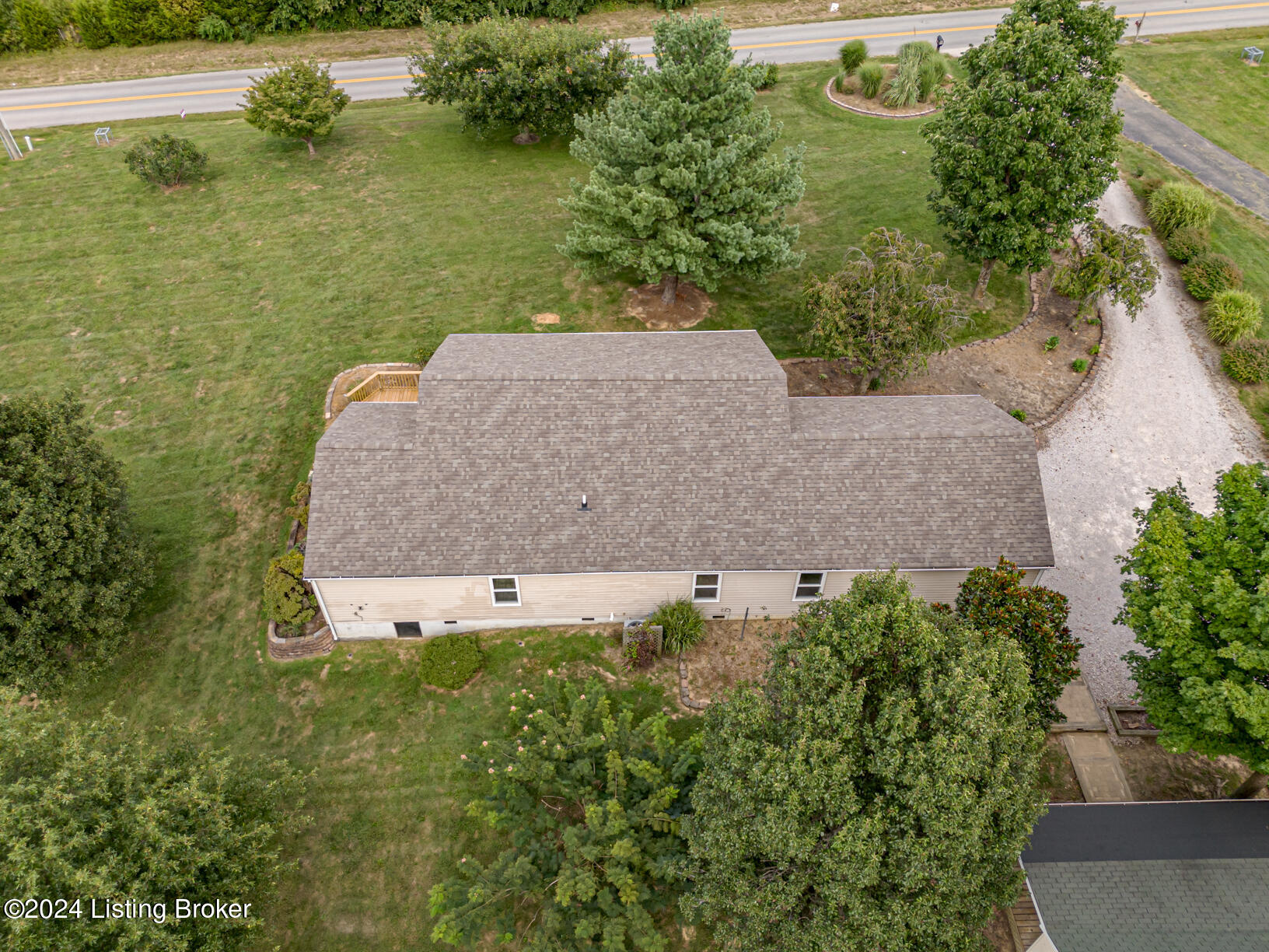 1631 McCoun Road Smithfield, KY 40068 - Photo 53 of 74 DJI_20240812164431_0304_D