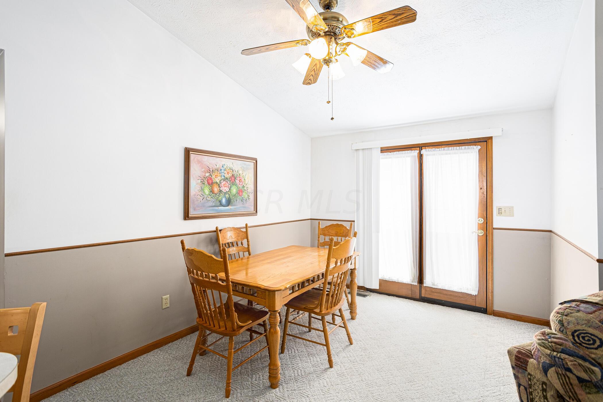 4448 Charlotte Road Columbus, OH 43207 - Photo 14 of 24 4448 Charlotte drive obetz oh 43207 040