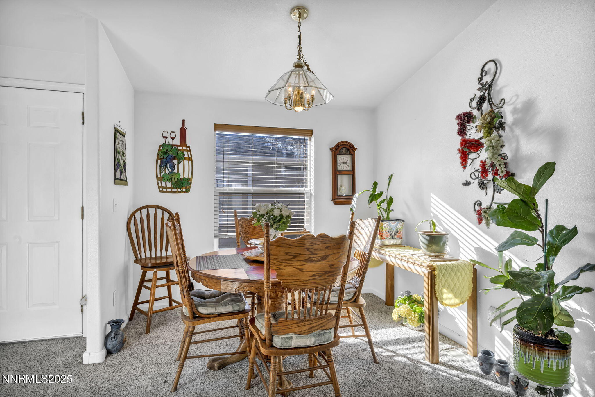 110 Platinum Pointe Way Reno, NV 89506 - Photo 33 of 39 33-web-or-mls-110-platinum-pointe-way