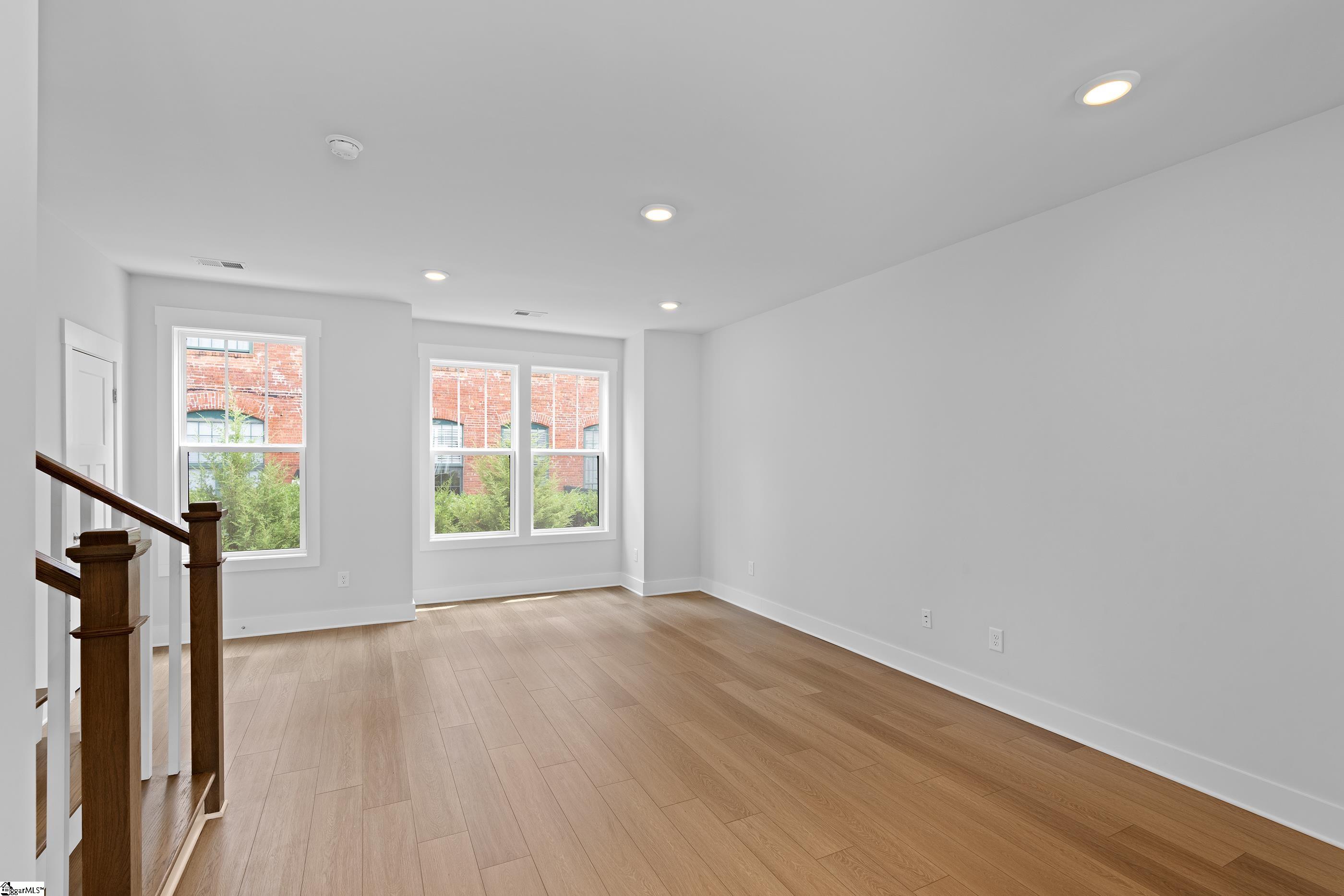 15 Millside Circle Greenville, SC 29605 - Photo 8 of 35