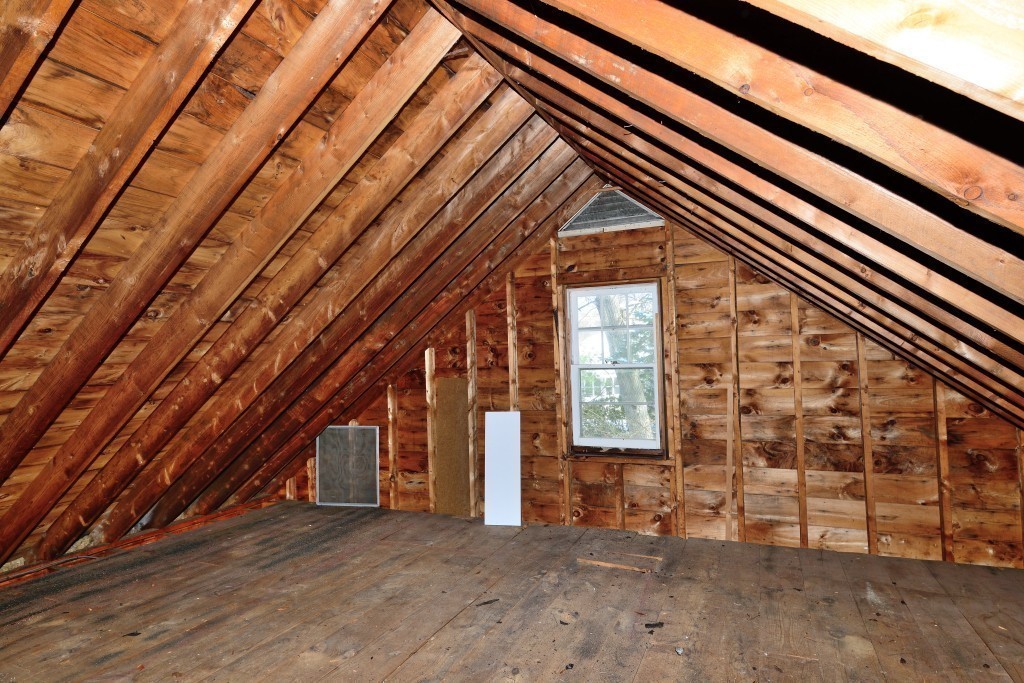155 Carroll Street Springfield, MA 01108 - Photo 11 of 15 a view of an empty room