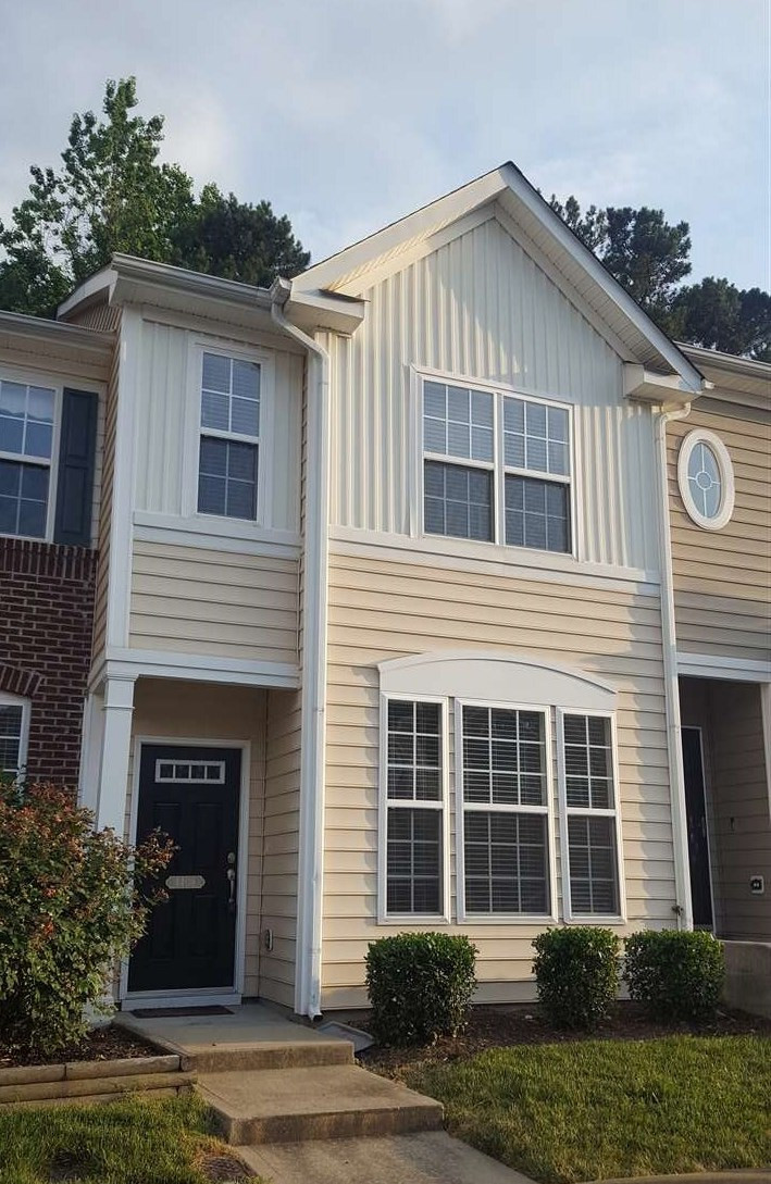 4409 Sugarbend Way Raleigh, NC 27606 - Photo 2 of 28 Photo 2