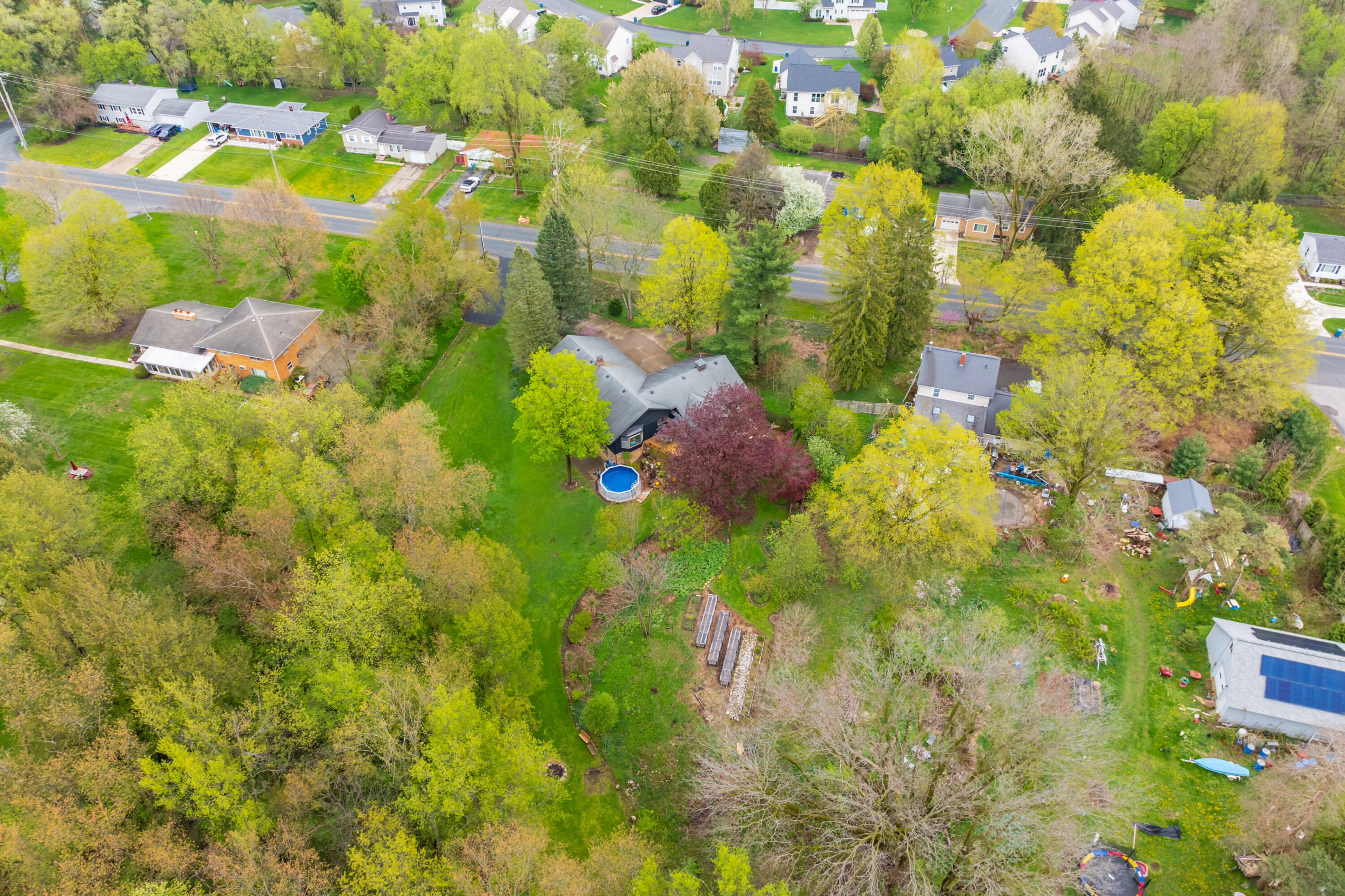 2901 Nichols Road Kalamazoo, MI 49006 - Photo 43 of 44 Nichols Rd 2901 Kalamazoo 49004-61