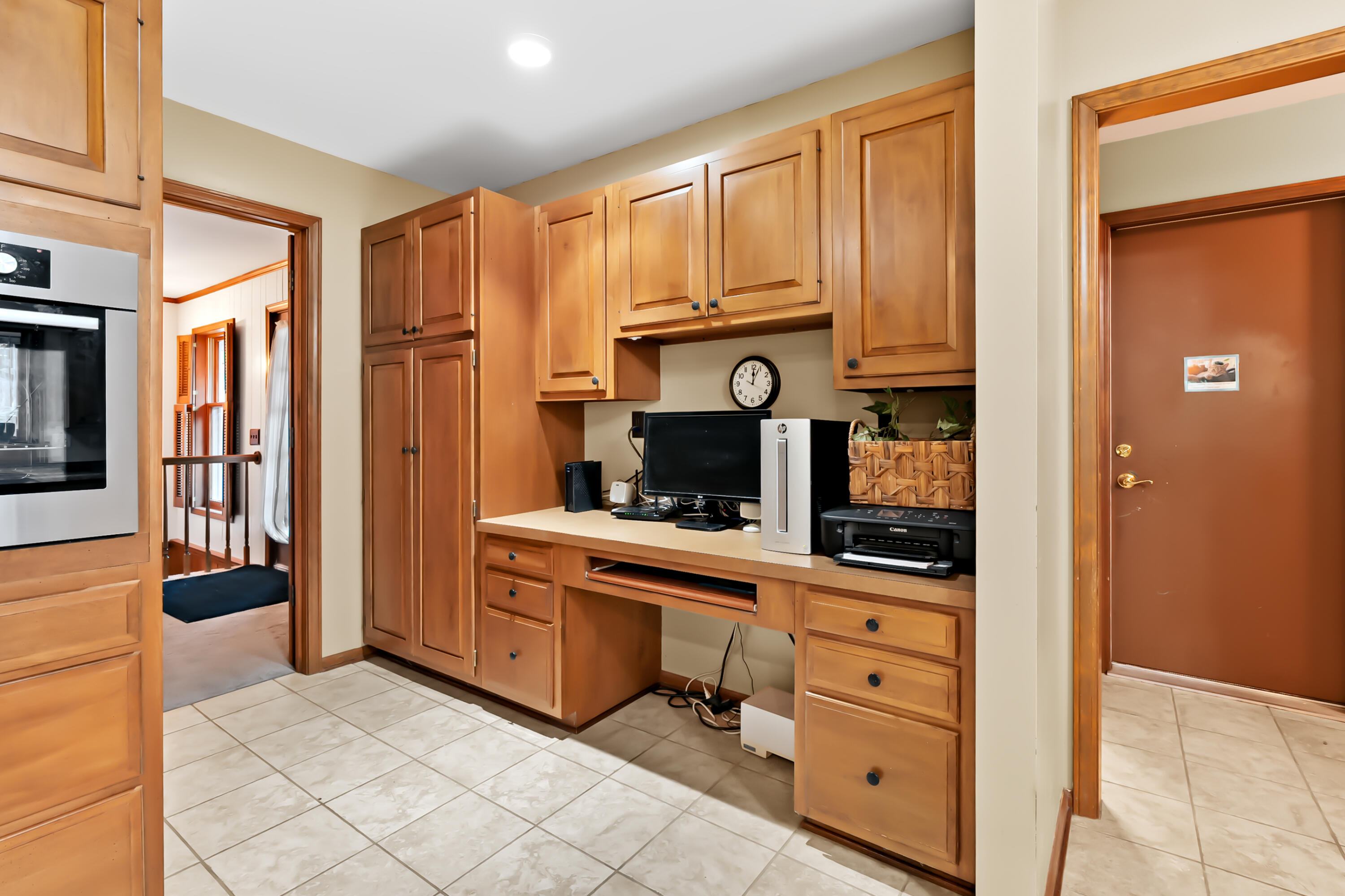 2901 Nichols Road Kalamazoo, MI 49006 - Photo 6 of 44 Nichols Rd 2901 Kalamazoo 49004-16