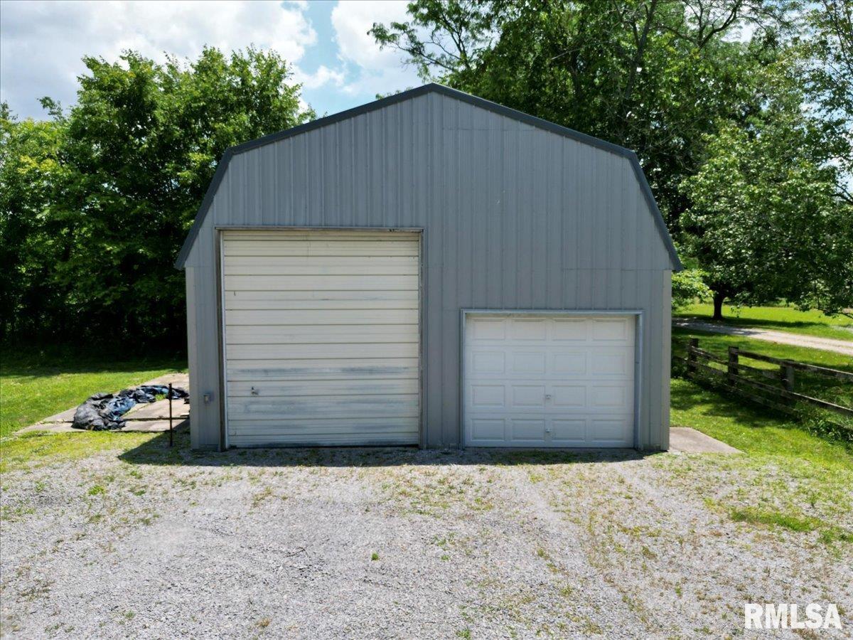 6948 Wards Mill Road Marion, IL 62959 - Photo 3 of 19 Gallery Image 3