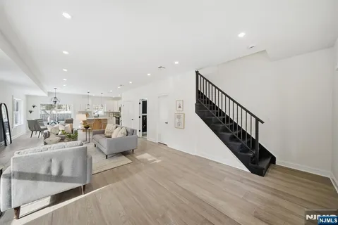 $949,000 | 28 Irving Street, Montclair, NJ 07042