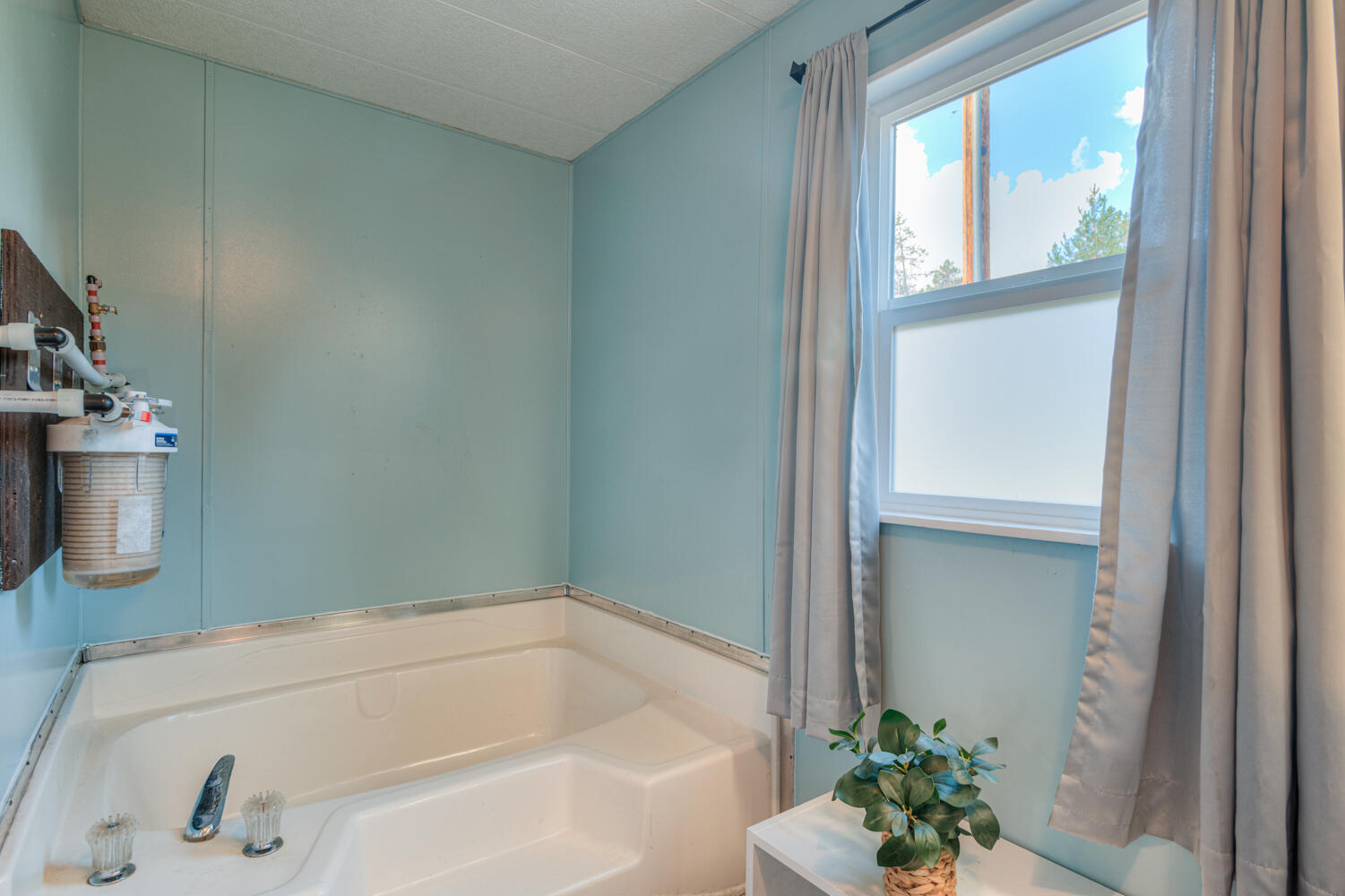 55877 Blue Eagle Road Bend, OR 97707 - Photo 26 of 41 55877 Blue Eagle Rd., Bend, OR - 40