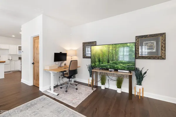 $828,000 | 617 North San Francisco Street, Unit B, Flagstaff, AZ 86001