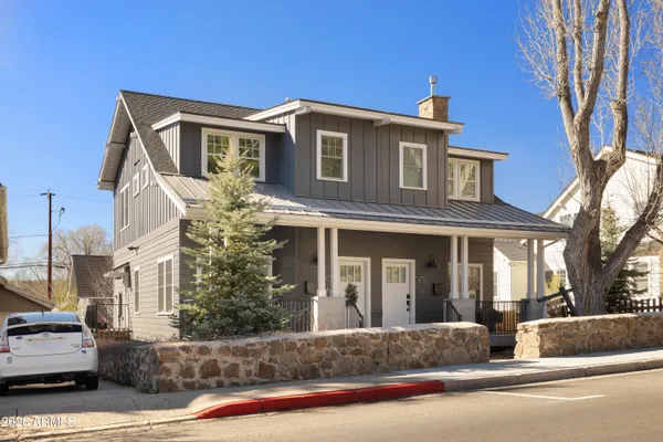 $828,000 | 617 North San Francisco Street, Unit B, Flagstaff, AZ 86001