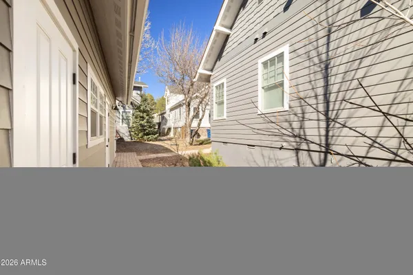 $828,000 | 617 North San Francisco Street, Unit B, Flagstaff, AZ 86001