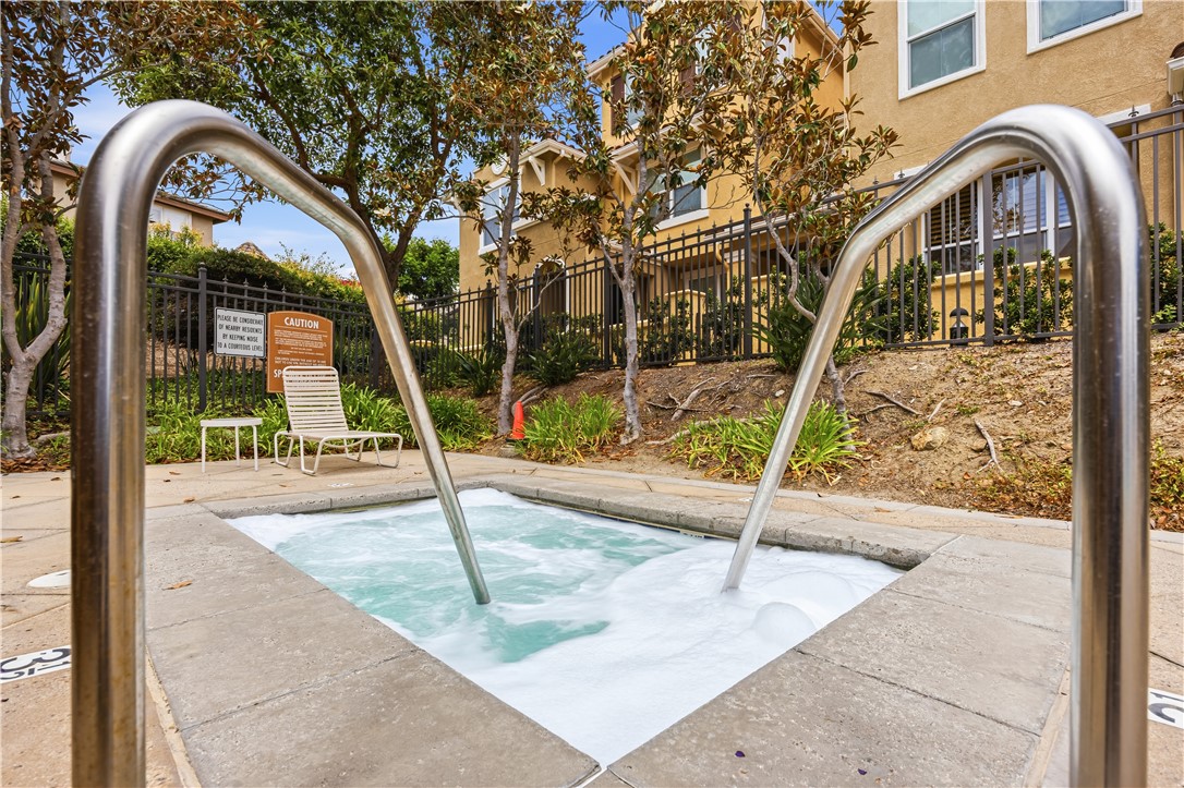 1634 Avery Road San Marcos, CA 92078 - Photo 29 of 33 Community Spa