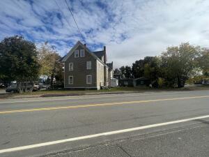 88 Pine Street Millinocket, ME 04462 - Photo 4 of 38 88 2