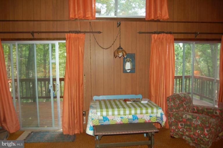133 Elseas Farm Road Linden, VA 22642 - Photo 17 of 22 Bedroom #2