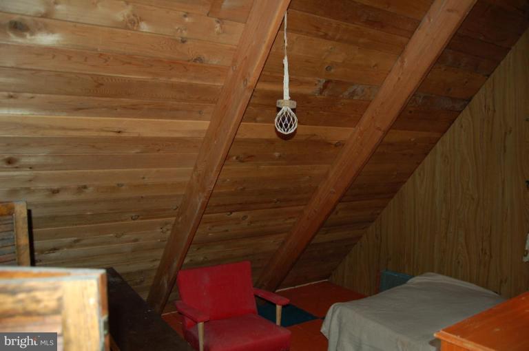 133 Elseas Farm Road Linden, VA 22642 - Photo 9 of 22 Bedroom #1