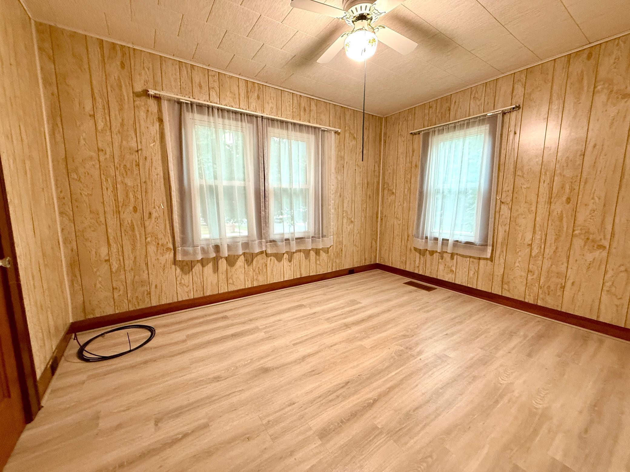 317 West Grant Street Spring Valley, MN 55975 - Photo 11 of 33 Gallery Image 11