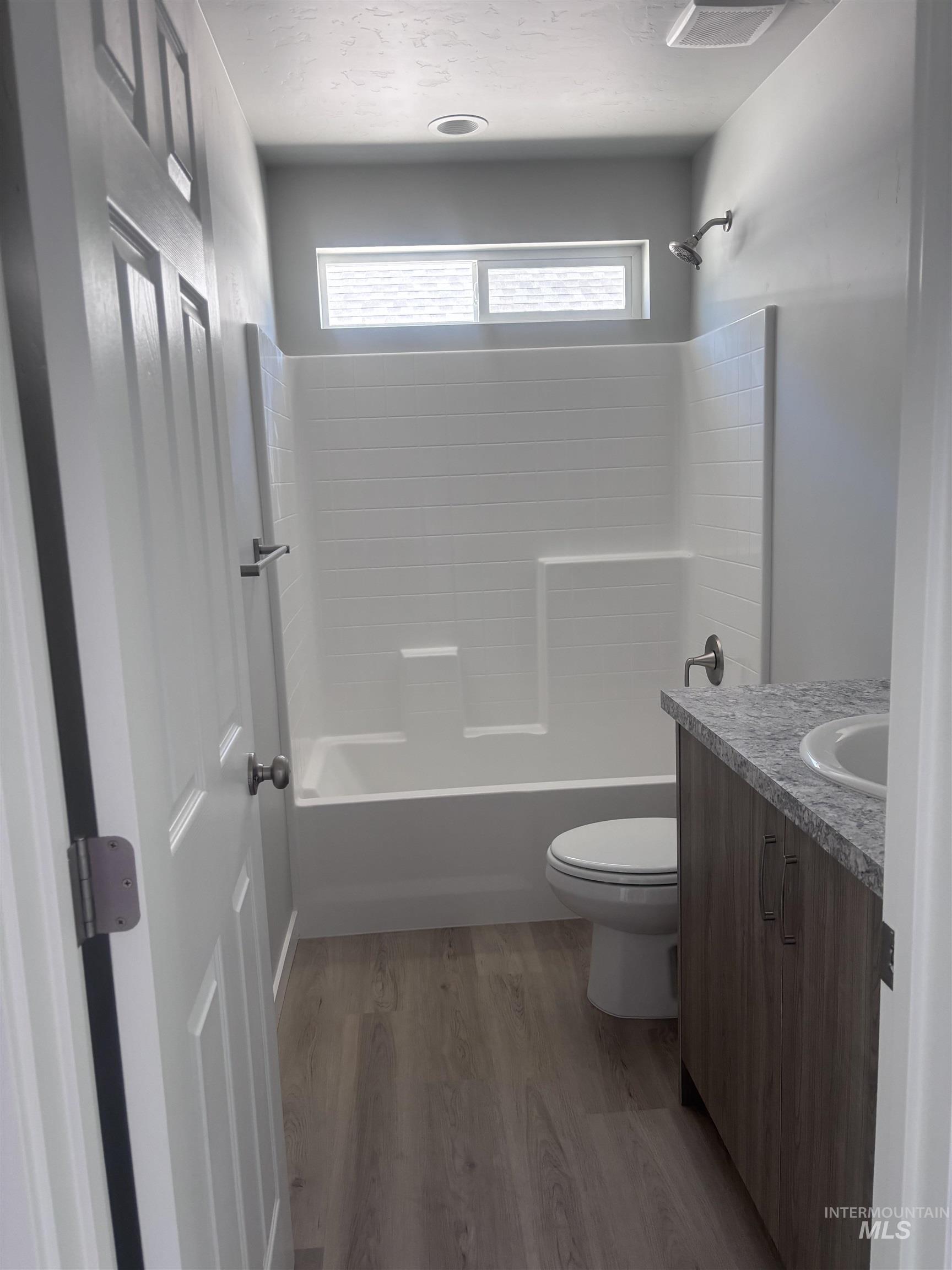 2374 West Fallon Loop Nampa, ID 83651 - Photo 18 of 28