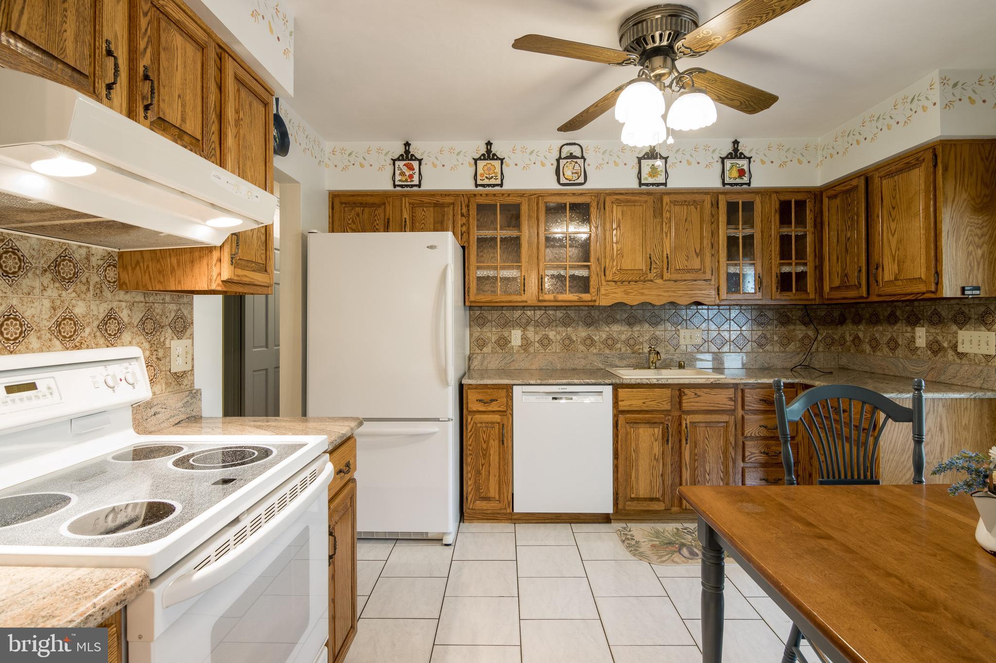 3418 Warehime Road Manchester, MD 21102 - Photo 10 of 43 Eat-in kitchen